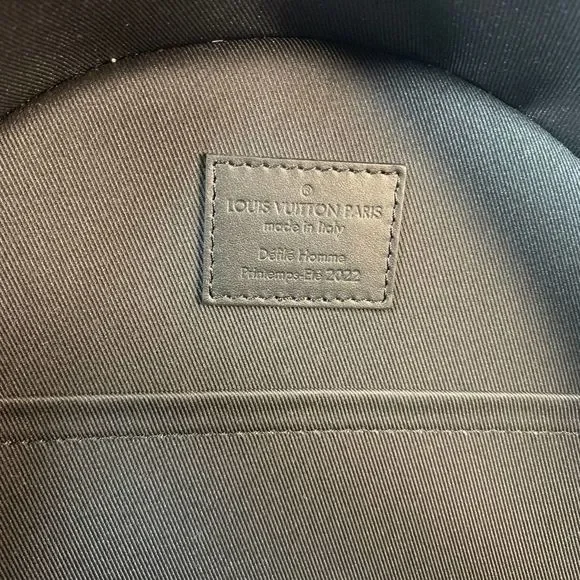 Louis Vuitton Wheel box bag Virgil Abloh N°7 Monogram LV round SS22 Rare No 7 - Picture 9 of 14